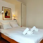 Bright 1-bed On La Rambla Barcelona. Rj Апартаменты *