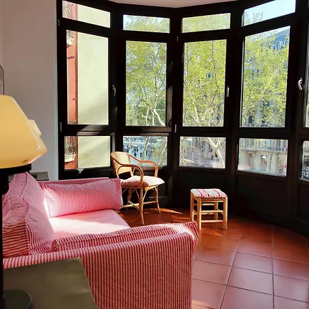 Bright 1-bed On La Rambla Barcelona. Rj Барселона