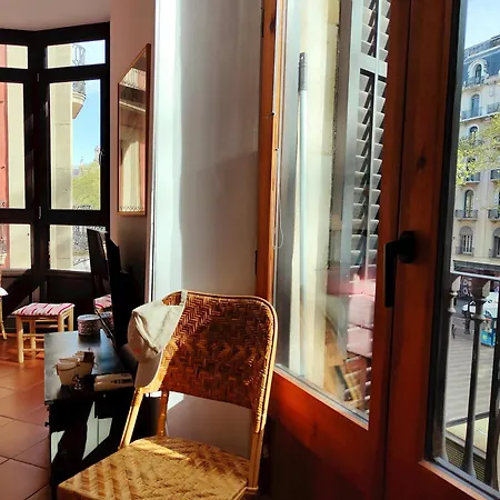 Bright 1-bed On La Rambla Barcelona. Rj Daire Barselona