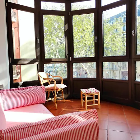 Daire Bright 1-bed On La Rambla Barcelona. Rj Barselona